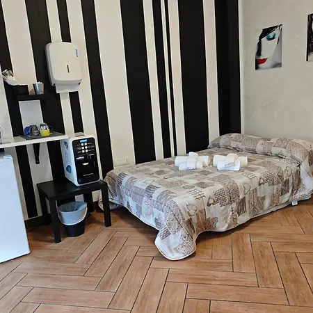 Bed & Breakfast Cuscino E Cornetto 4*