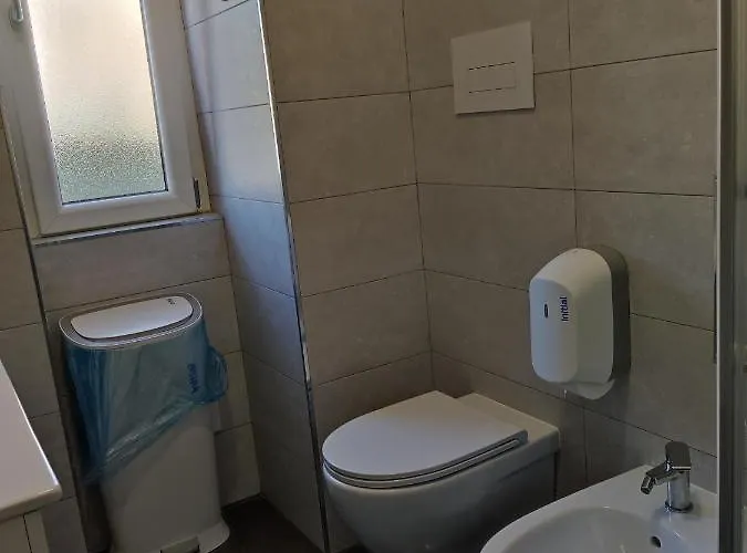 Cuscino E Cornetto Oda ve Kahvaltı Salerno