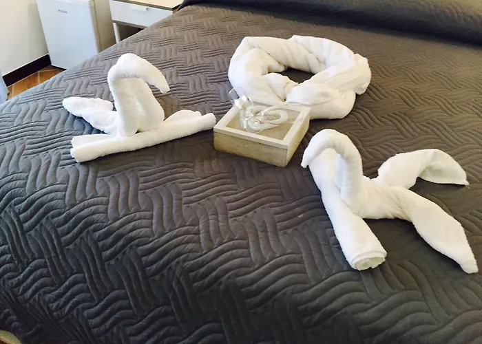 Oda ve Kahvaltı Cuscino E Cornetto